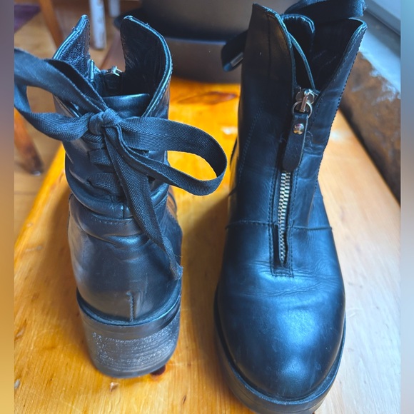 Vintage Italian Leather Ankle Boots— zip front & lace back - Picture 1 of 5